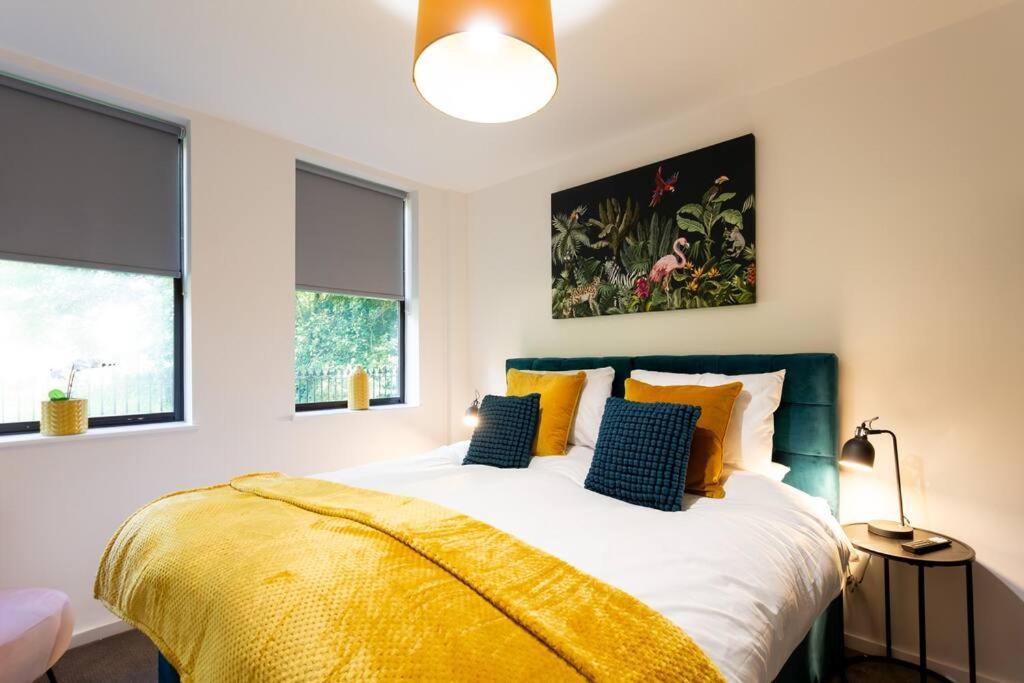 Polly'S Place Apartment Taunton & Free Off Road Parking & Wifi Exteriér fotografie