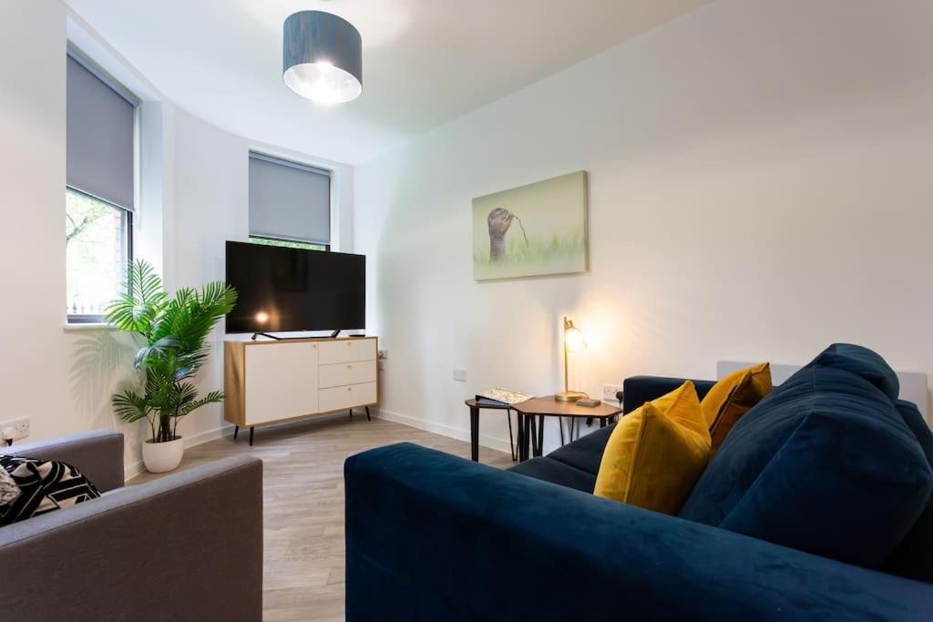 Polly'S Place Apartment Taunton & Free Off Road Parking & Wifi Exteriér fotografie